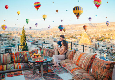 Curabitur aliquet quam id dui posuere blandit. Pellentesque in ipsum id orci porta dapibus.